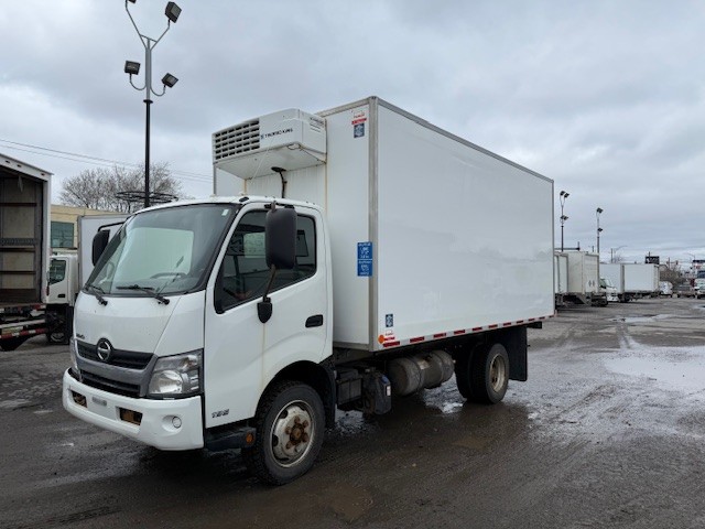 2020 HINO 195