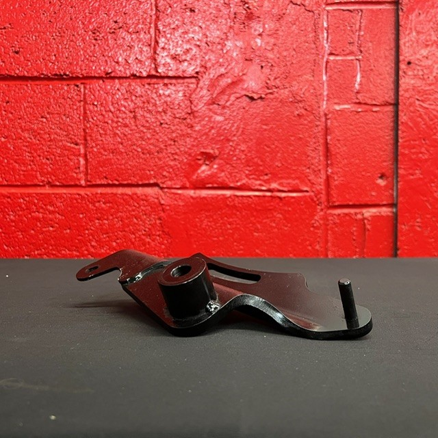 BRACE:ALTERNATOR