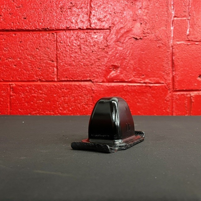 STOPPER:RR BUMPER