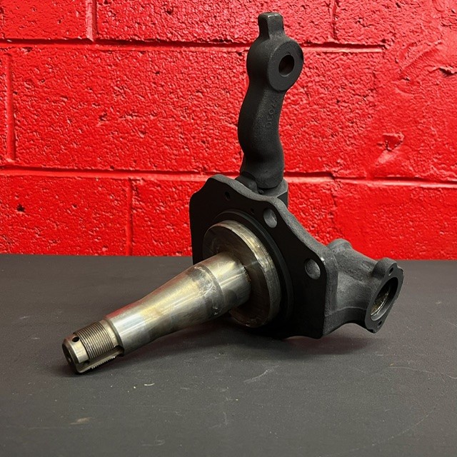 KNUCKLE:RH STEERING